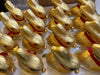 Lindt Goldhase  Osterhase Vollmilch Schokolade Easter Rabbit 16 x 100 gr.